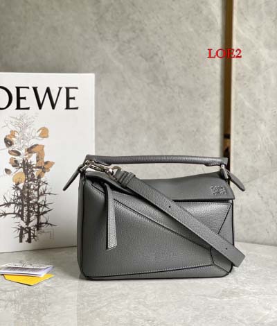 2023早春新作入荷原版復刻 LOEWE バッグ LOE2工場 SIZE:24*10*14cm