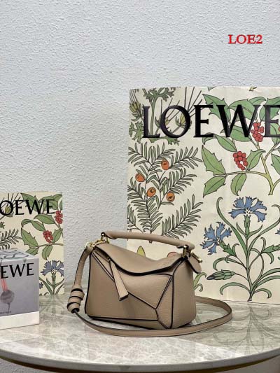 2023早春新作入荷原版復刻 LOEWE バッグ LOE2工場 SIZE: 18*11*7.5cm