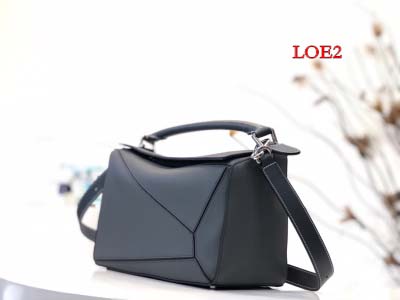 2023早春新作入荷原版復刻 LOEWE バッグ LOE2工場 SIZE:29-18-12