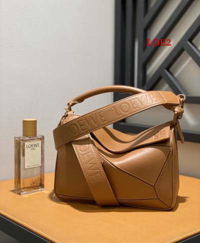 2023早春新作入荷原版復刻 LOEWE バッグ LOE2工場 SIZE:24*10*14cm