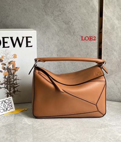 2023早春新作入荷原版復刻 LOEWE バッグ LOE2工場 SIZE: 29*19*12  CM