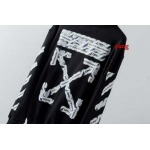 2023年1月早春新作入荷 OFF WHITE  スウェッ YANG工場