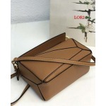 2023早春新作入荷原版復刻 LOEWE バッグ LOE2工場 SIZE:18×12.5×8cm