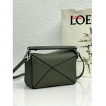 2023早春新作入荷原版復刻 LOEWE バッグ LOE2工場 SIZE:18*7.5*12cm