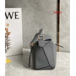 2023早春新作入荷原版復刻 LOEWE バッグ LOE2工場 SIZE:24*10*14cm