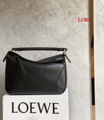 2023早春新作入荷原版復刻 LOEWE バッグ LOE2工...