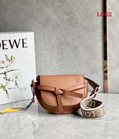 2023早春新作入荷原版復刻 LOEWE バッグ LOE2工...