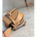 2023早春新作入荷原版復刻 LOEWE バッグ LOE2工場 SIZE: 21*12.5*9cm