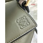 2023早春新作入荷原版復刻 LOEWE バッグ LOE2工場 SIZE:18×12.5×8cm