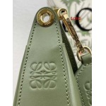 2023早春新作入荷原版復刻 LOEWE バッグ LOE2工場 SIZE: 29*27*8cm