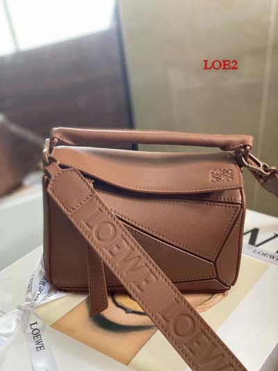 2023早春新作入荷原版復刻 LOEWE バッグ LOE2工...