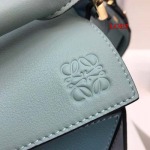 2023早春新作入荷原版復刻 LOEWE バッグ LOE2工場 SIZE:29-18-12