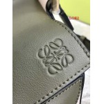 2023早春新作入荷原版復刻 LOEWE バッグ LOE2工場 SIZE:29-18-12