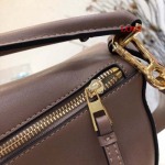 2023早春新作入荷原版復刻 LOEWE バッグ LOE2工場 SIZE:29-18-12