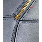 2023早春新作入荷原版復刻 LOEWE バッグ LOE2工場 SIZE:29-18-12