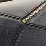 2023早春新作入荷原版復刻 LOEWE バッグ LOE2工場 SIZE: 29-18-12