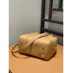 2023早春新作入荷原版復刻 LOEWE バッグ LOE2工場 SIZE:19*18*10cm