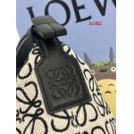 2023早春新作入荷原版復刻 LOEWE バッグ LOE2工場 SIZE: 25*21*16.5cm