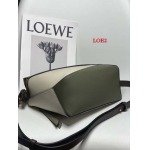 2023早春新作入荷原版復刻 LOEWE バッグ LOE2工場 SIZE: 24-14-11