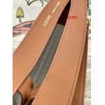 2023早春新作入荷原版復刻 LOEWE バッグ LOE2工場 SIZE:30.5/20.5/6cm