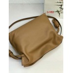 2023早春新作入荷原版復刻 LOEWE バッグ LOE2工場 SIZE:30*24.5*10.5