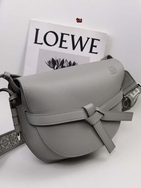 2023年4月新作入荷原版復刻 LOEWE バッグ tu工場 SIZE:20*19*11.5cm