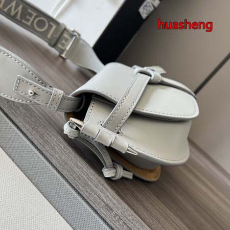 2023年4月原版復刻新作入荷 LOEWE バッグ huasheng工場21x12.5x9.5cm