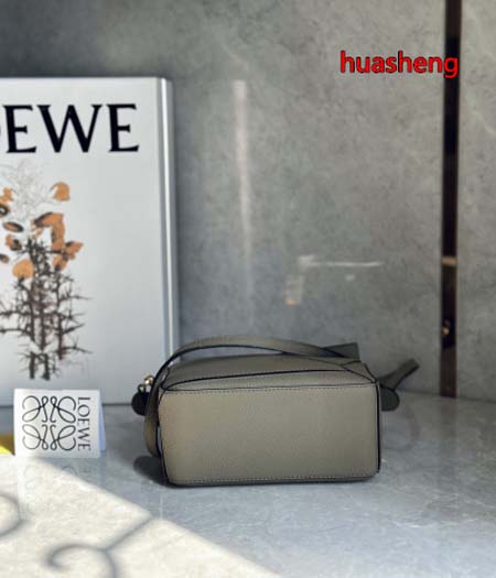 2023年4月原版復刻新作入荷 LOEWE バッグ huasheng工場18*11*7.5cm