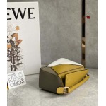 2023年4月新作入荷原版復刻 LOEWE バッグ tu工場 SIZE:18*11*7.5cm