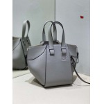 2023年4月新作入荷原版復刻 LOEWE バッグ tu工場 SIZE:20.2*17*20cm