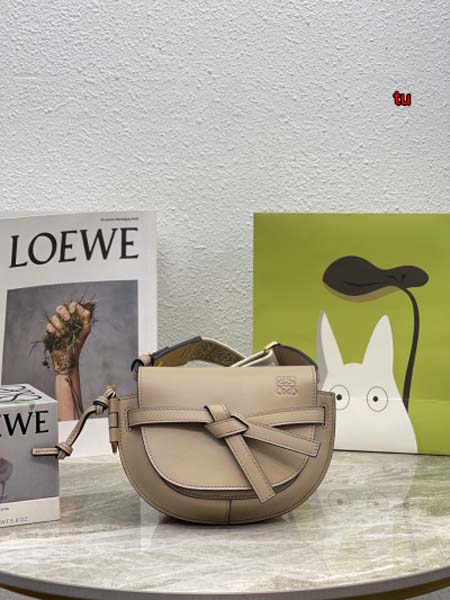 2023年4月新作入荷原版復刻 LOEWE バッグ tu工場...