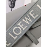 2023年4月新作入荷原版復刻 LOEWE バッグ tu工場 SIZE:21*12.5*9cm