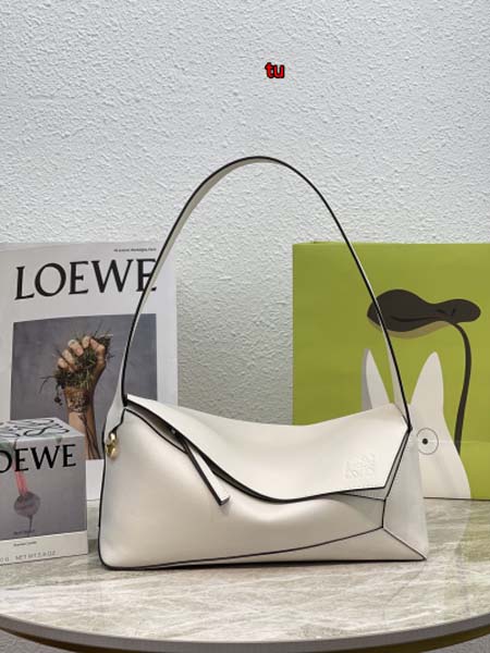 2023年4月新作入荷原版復刻 LOEWE バッグ tu工場...