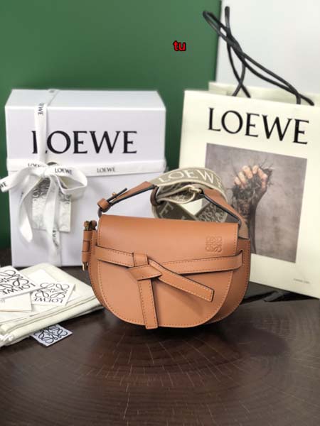 2023年4月新作入荷原版復刻 LOEWE バッグ tu工場...