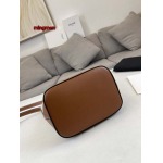 2023年4月原版復刻新作入荷 CELINE バッグ mingmen工場22×30x13cm