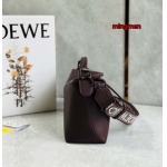 2023年4月原版復刻新作入荷 LOEWE バッグ mingmen工場24*10.5*16.5cm