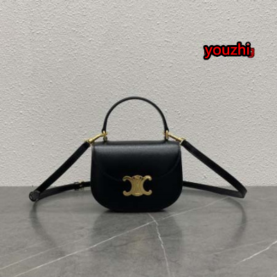 2023年4月原版復刻新作入荷 CELINE バッグ you...