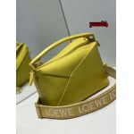 2023年4月原版復刻新作入荷  LOEWE バッグ youzhi工場24*10.5*16.5cm