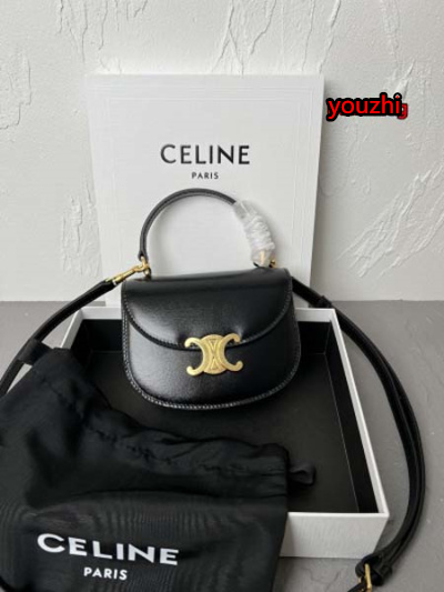 2023年4月原版復刻新作入荷 CELINE バッグ you...