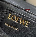 2023年4月原版復刻新作入荷 LOEWE  バッグ youzhi工場23*6*13cm