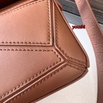 2023年4月原版復刻新作入荷 LOEWEバッグ youzhi工場17.5*7.5*10.5cm