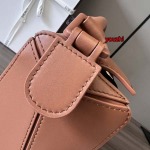 2023年4月原版復刻新作入荷 LOEWE バッグ youzhi工場24*16.5*10.5cm