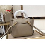 2023年4月原版復刻新作入荷 CELINE バッグ dingji工場21 X 16 X 8cm