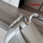 2023年4月原版復刻新作入荷 LOEWE バッグ huasheng工場21x12.5x9.5cm