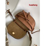 2023年4月原版復刻新作入荷 LOEWEバッグ huasheng工場15*12.5*9cm