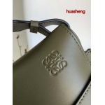 2023年4月原版復刻新作入荷 LOEWE バッグ huasheng工場20*19*11.5 cm