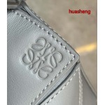 2023年4月原版復刻新作入荷 LOEWE バッグ huasheng工場8*11*7.5cm