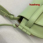 2023年4月原版復刻新作入荷 LOEWE バッグ huasheng工場21x12.5x9.5cm