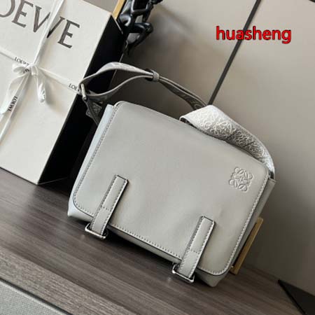 2023年4月原版復刻新作入荷 LOEWE バッグ huas...