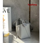 2023年4月原版復刻新作入荷 LOEWE バッグ huasheng工場24*10*14cm